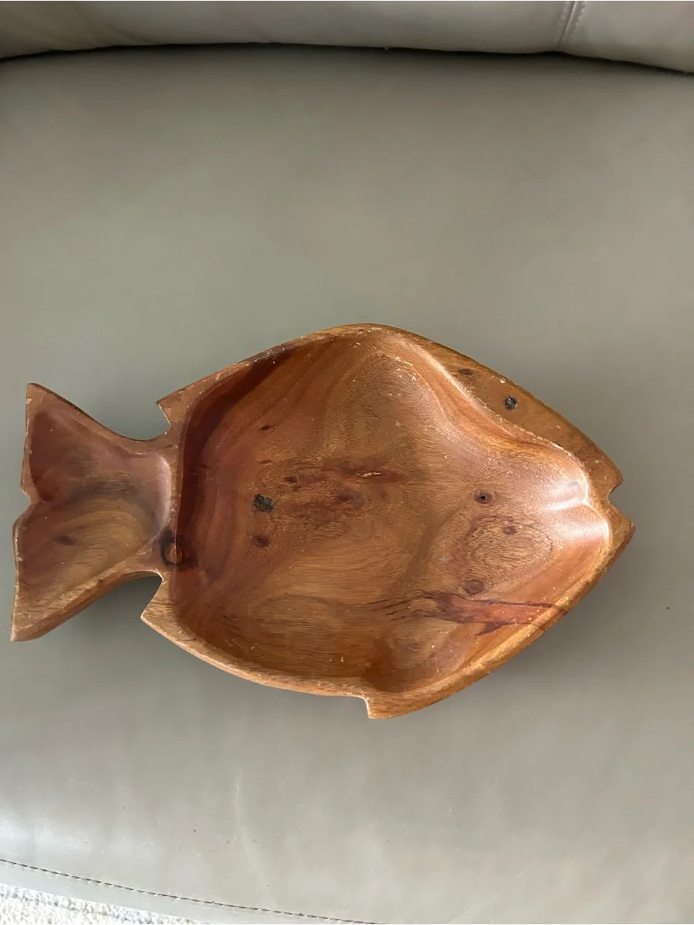 Kamari Woods Hand-Carved Monkey Pod Wood Fish Bowl - Brown